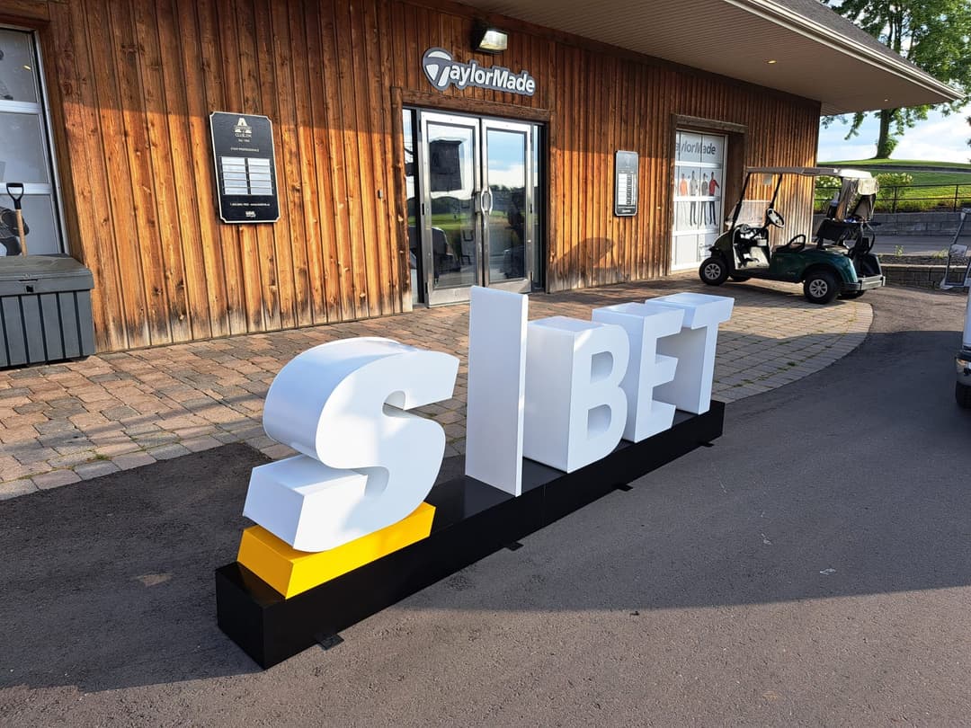 Free Standing Letters